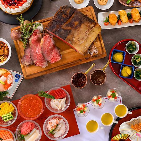 Shin Furano Prince Hotel Dış mekan fotoğraf A selection of Japanese cuisine